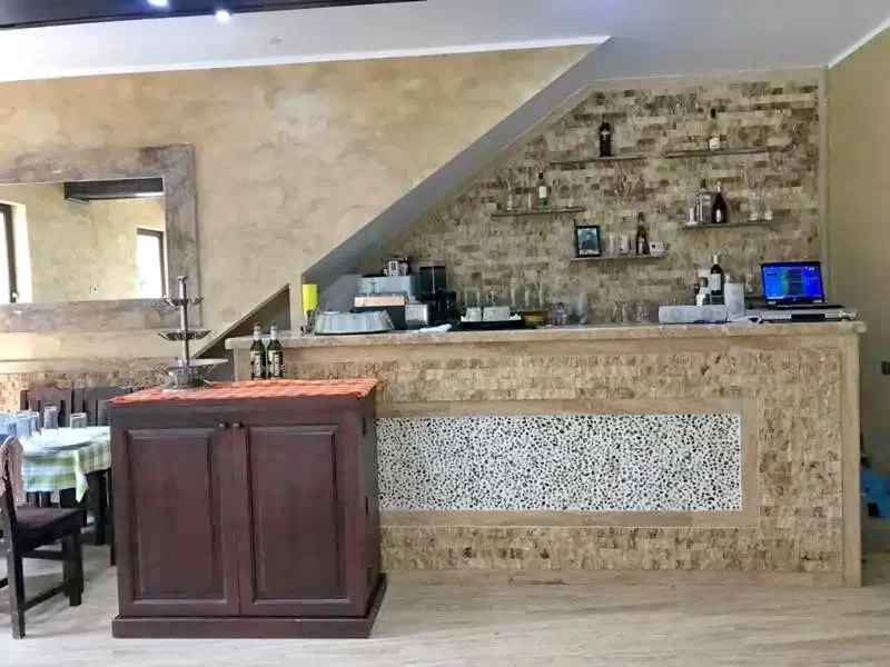 Szállás Albac - Pensiune Poiana Verde**** | Fehérvölgy - Poiana Verde Panzió****. A kép szerzői jogvédelem alatt állhat. Javasolt a kapcsolatfelvétel a jog tulajdonossal.