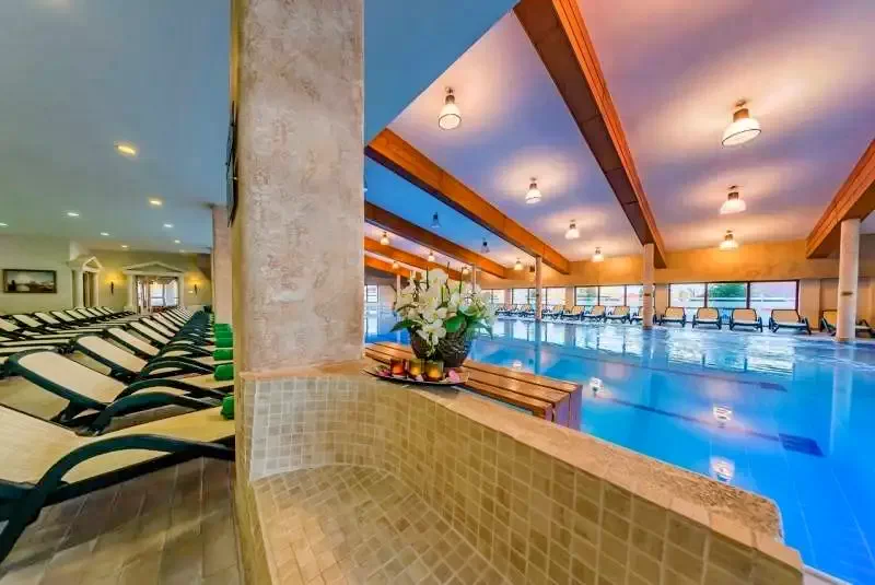 Szállás Sângeorgiu de Mureș - Hotel Apollo**** | Marosszentgyörgy - Apollo Hotel ****. A kép szerzői jogvédelem alatt állhat. Javasolt a kapcsolatfelvétel a jog tulajdonossal.