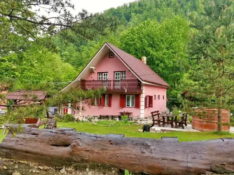 Boga Völgye Szállás | Villa (K0027-64) A kép szerzői jogvédelem alatt állhat. Javasolt a kapcsolatfelvétel a jog tulajdonossal.