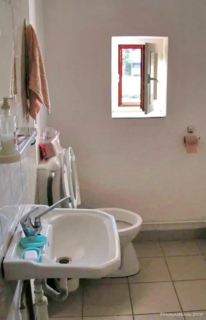 Hargitafürdő Szállás | Panzió (K0186-9) A kép szerzői jogvédelem alatt állhat. Javasolt a kapcsolatfelvétel a jog tulajdonossal. Hargitafürdő Szállás | Panzió (K0186-9) A kép szerzői jogvédelem alatt állhat. Javasolt a kapcsolatfelvétel a jog tulajdonossal.