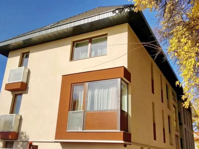 Debrețin Cazare | Pensiune (K0665-38) Imaginea poate fi supusă drepturilor de autor. Se recomandă contactarea titularului drepturilor.