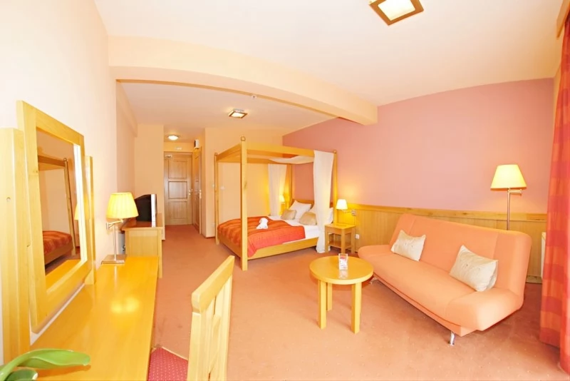 Székelyudvarhely Szállás | Hotel**** (K0756-59) A kép szerzői jogvédelem alatt állhat. Javasolt a kapcsolatfelvétel a jog tulajdonossal. Székelyudvarhely Szállás | Hotel**** (K0756-59) A kép szerzői jogvédelem alatt állhat. Javasolt a kapcsolatfelvétel a jog tulajdonossal.
