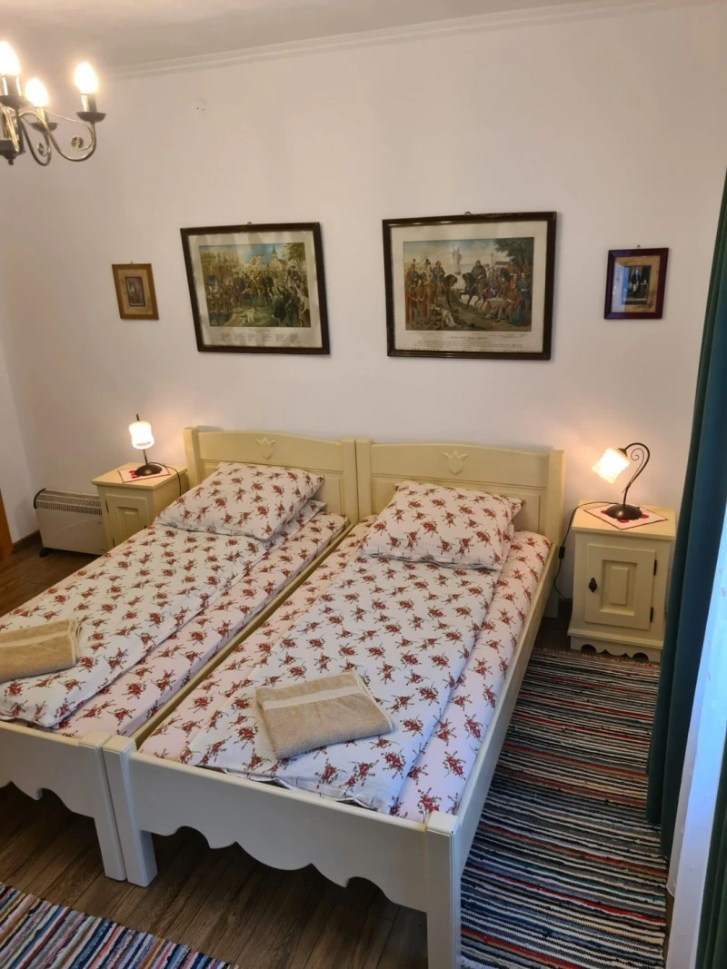 Torockó Szállás | Panzió (K0547-59) A kép szerzői jogvédelem alatt állhat. Javasolt a kapcsolatfelvétel a jog tulajdonossal. Torockó Szállás | Panzió (K0547-59) A kép szerzői jogvédelem alatt állhat. Javasolt a kapcsolatfelvétel a jog tulajdonossal.