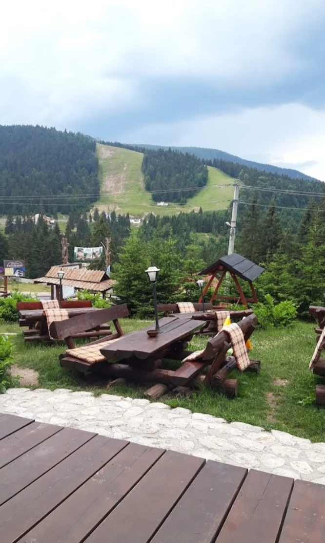 Scărișoara Cazare | Hotel*** (K1458-45) Imaginea poate fi supusă drepturilor de autor. Se recomandă contactarea titularului drepturilor. Scărișoara Cazare | Hotel*** (K1458-45) Imaginea poate fi supusă drepturilor de autor. Se recomandă contactarea titularului drepturilor.