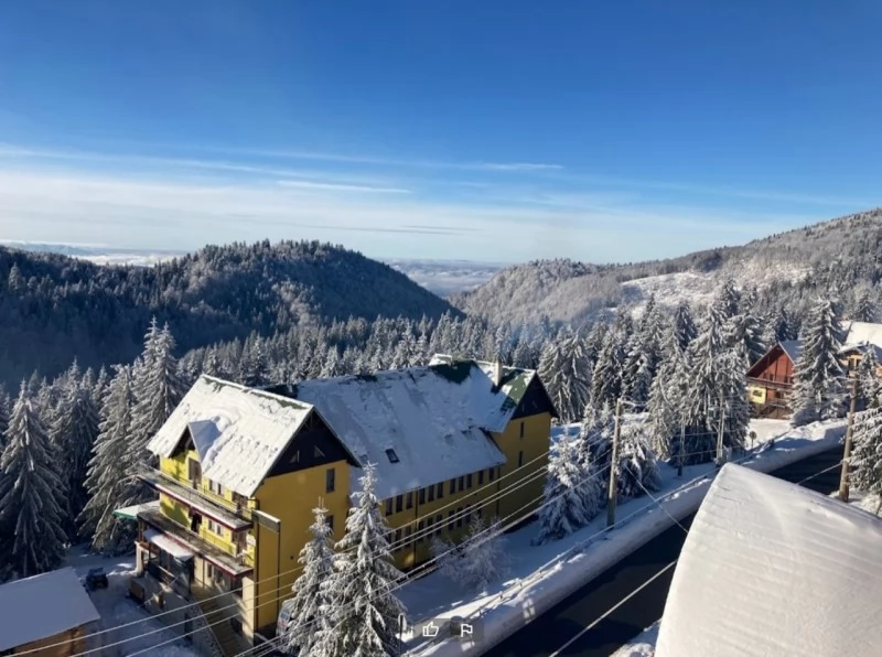 Scărișoara Cazare | Hotel*** (K1458-62) Imaginea poate fi supusă drepturilor de autor. Se recomandă contactarea titularului drepturilor. Scărișoara Cazare | Hotel*** (K1458-62) Imaginea poate fi supusă drepturilor de autor. Se recomandă contactarea titularului drepturilor.