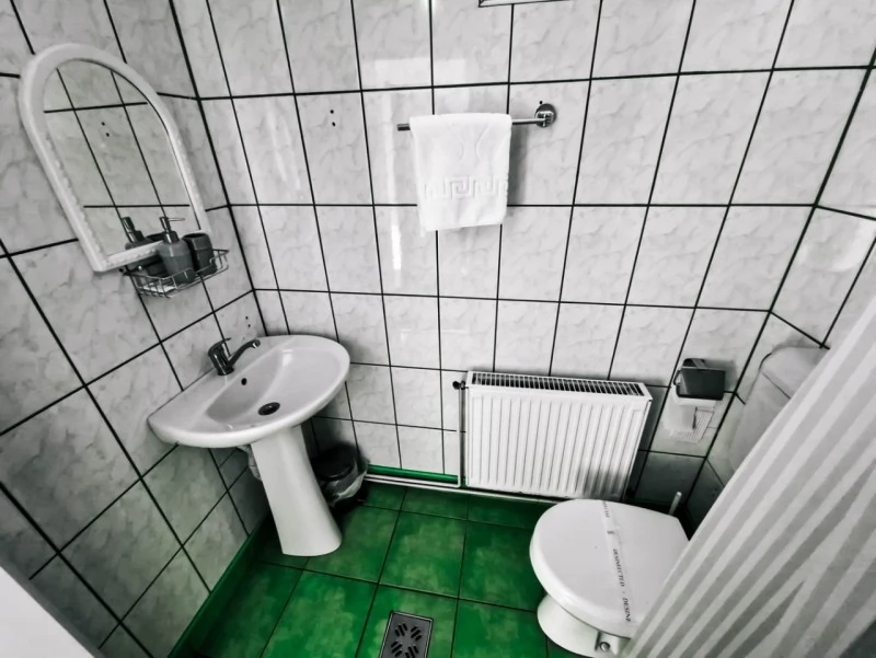 Toplița Cazare | Pensiune (K0677-53) Imaginea poate fi supusă drepturilor de autor. Se recomandă contactarea titularului drepturilor.