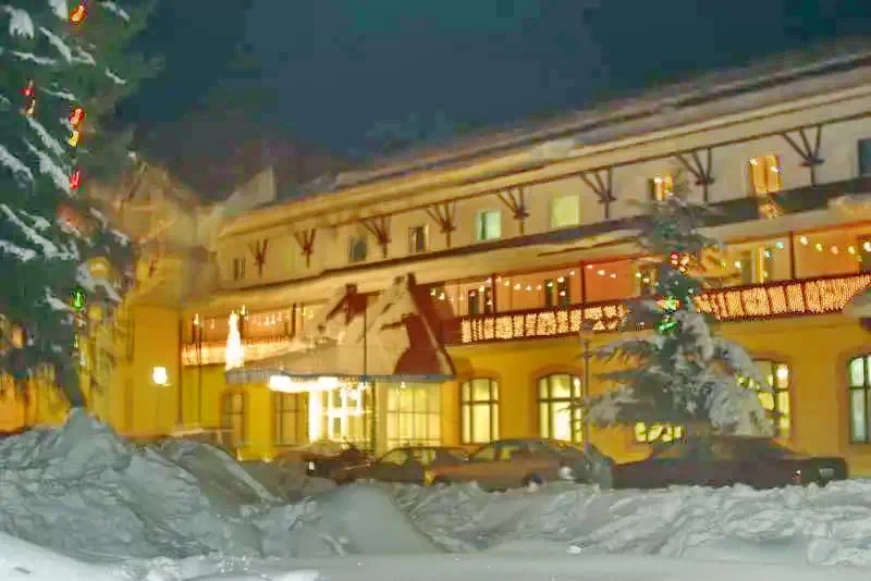 Stâna de Vale Cazare | Hotel*** (K0828-21) Imaginea poate fi supusă drepturilor de autor. Se recomandă contactarea titularului drepturilor. Stâna de Vale Cazare | Hotel*** (K0828-21) Imaginea poate fi supusă drepturilor de autor. Se recomandă contactarea titularului drepturilor.