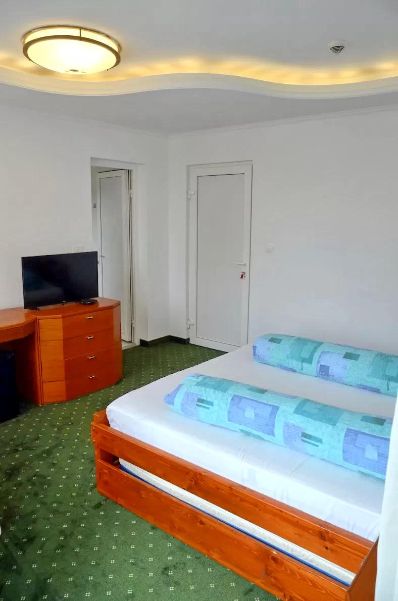 Cazare Stâna de Vale - Vila Liliacul**** | Biharfüred - Liliacul Villa****. Imaginea poate fi supusă drepturilor de autor. Se recomandă contactarea titularului drepturilor.
