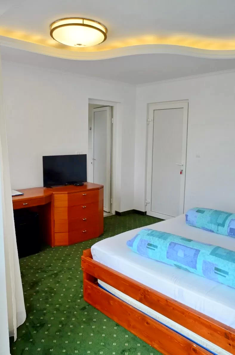 Cazare Stâna de Vale - Vila Liliacul**** | Biharfüred - Liliacul Villa****. Imaginea poate fi supusă drepturilor de autor. Se recomandă contactarea titularului drepturilor.