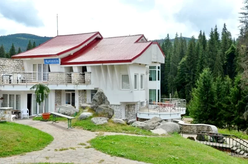 Stâna de Vale Cazare | Vilă (K0948-25) Imaginea poate fi supusă drepturilor de autor. Se recomandă contactarea titularului drepturilor.