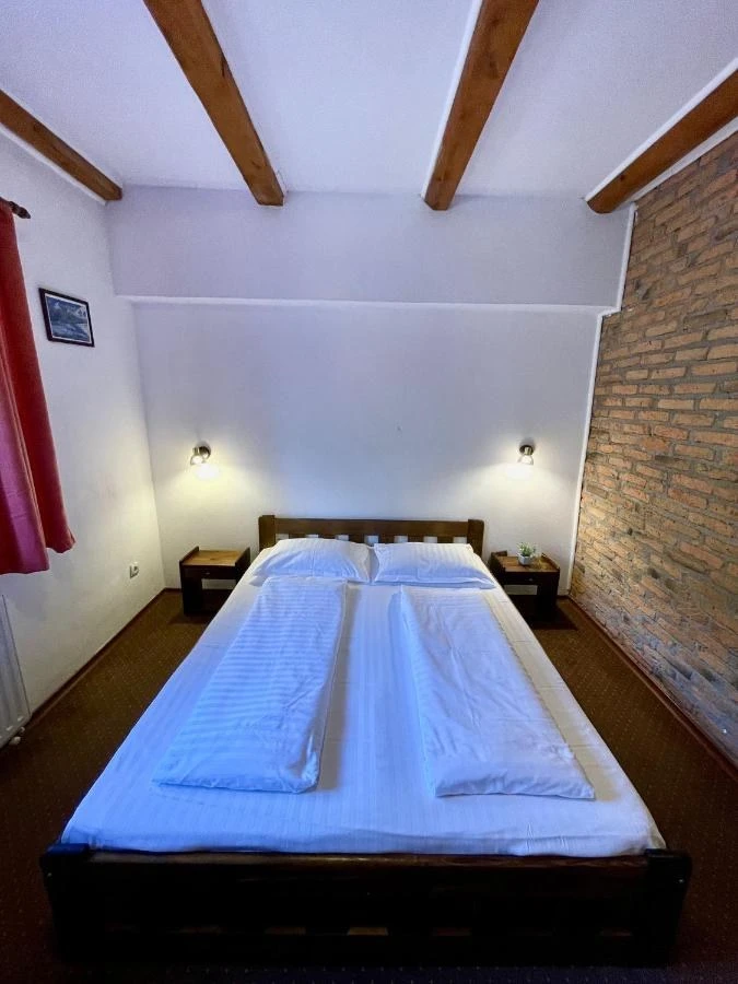 Zărnești Cazare | Hotel*** (K1550-16) Imaginea poate fi supusă drepturilor de autor. Se recomandă contactarea titularului drepturilor. Zărnești Cazare | Hotel*** (K1550-16) Imaginea poate fi supusă drepturilor de autor. Se recomandă contactarea titularului drepturilor.