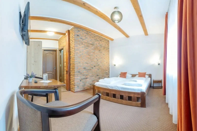 Zărnești Cazare | Hotel*** (K1550-55) Imaginea poate fi supusă drepturilor de autor. Se recomandă contactarea titularului drepturilor. Zărnești Cazare | Hotel*** (K1550-55) Imaginea poate fi supusă drepturilor de autor. Se recomandă contactarea titularului drepturilor.