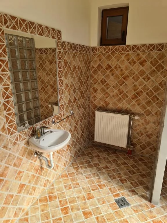 Odorheiu Secuiesc Cazare | Pensiune (K0139-10) Imaginea poate fi supusă drepturilor de autor. Se recomandă contactarea titularului drepturilor. Odorheiu Secuiesc Cazare | Pensiune (K0139-10) Imaginea poate fi supusă drepturilor de autor. Se recomandă contactarea titularului drepturilor.
