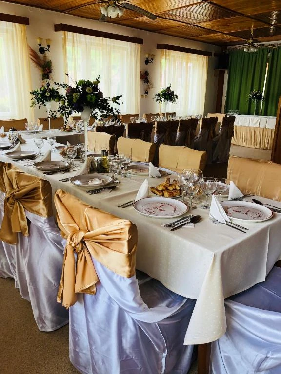 Sighișoara Cazare | Hotel*** (K1588-3) Imaginea poate fi supusă drepturilor de autor. Se recomandă contactarea titularului drepturilor. Sighișoara Cazare | Hotel*** (K1588-3) Imaginea poate fi supusă drepturilor de autor. Se recomandă contactarea titularului drepturilor.