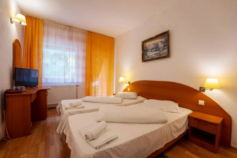 Sighișoara Cazare | Hotel*** (K1588-27) Imaginea poate fi supusă drepturilor de autor. Se recomandă contactarea titularului drepturilor. Sighișoara Cazare | Hotel*** (K1588-27) Imaginea poate fi supusă drepturilor de autor. Se recomandă contactarea titularului drepturilor.