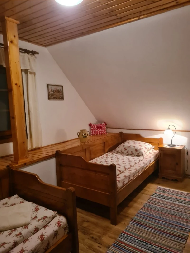 Rimetea Cazare | Pensiune (K0547-42) Imaginea poate fi supusă drepturilor de autor. Se recomandă contactarea titularului drepturilor. Rimetea Cazare | Pensiune (K0547-42) Imaginea poate fi supusă drepturilor de autor. Se recomandă contactarea titularului drepturilor.