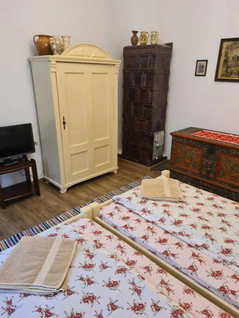 Rimetea Cazare | Pensiune (K0547-49) Imaginea poate fi supusă drepturilor de autor. Se recomandă contactarea titularului drepturilor. Rimetea Cazare | Pensiune (K0547-49) Imaginea poate fi supusă drepturilor de autor. Se recomandă contactarea titularului drepturilor.