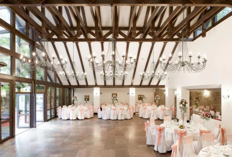 Iași Cazare | Hotel**** (K1508-18) Imaginea poate fi supusă drepturilor de autor. Se recomandă contactarea titularului drepturilor. Iași Cazare | Hotel**** (K1508-18) Imaginea poate fi supusă drepturilor de autor. Se recomandă contactarea titularului drepturilor.