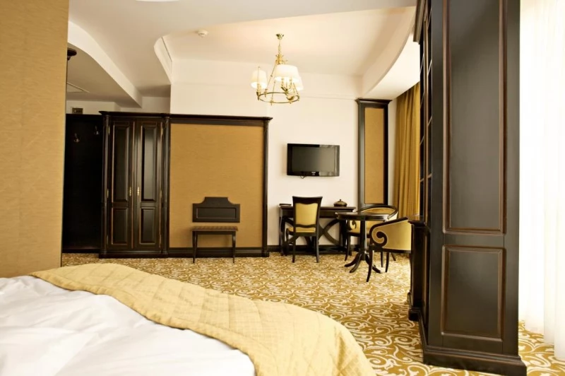 Iași Cazare | Hotel**** (K1508-36) Imaginea poate fi supusă drepturilor de autor. Se recomandă contactarea titularului drepturilor. Iași Cazare | Hotel**** (K1508-36) Imaginea poate fi supusă drepturilor de autor. Se recomandă contactarea titularului drepturilor.