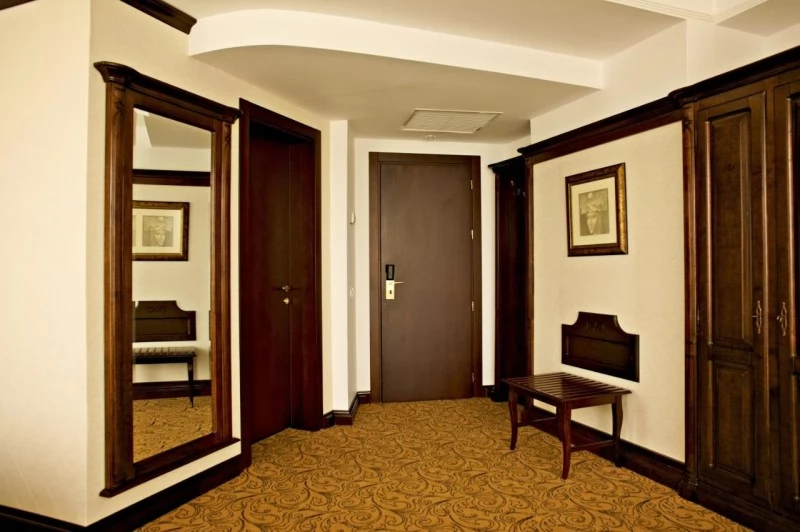 Iași Cazare | Hotel**** (K1508-41) Imaginea poate fi supusă drepturilor de autor. Se recomandă contactarea titularului drepturilor. Iași Cazare | Hotel**** (K1508-41) Imaginea poate fi supusă drepturilor de autor. Se recomandă contactarea titularului drepturilor.