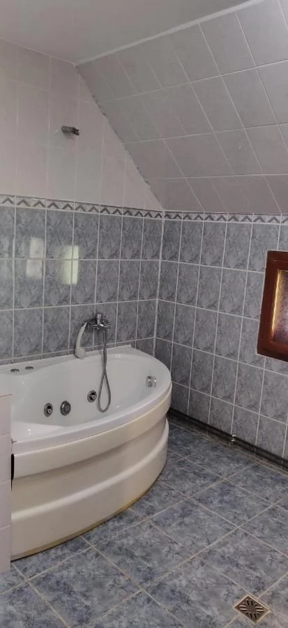 Viștea Cazare | Casă de oaspeți (K1454-10) Imaginea poate fi supusă drepturilor de autor. Se recomandă contactarea titularului drepturilor. Viștea Cazare | Casă de oaspeți (K1454-10) Imaginea poate fi supusă drepturilor de autor. Se recomandă contactarea titularului drepturilor.