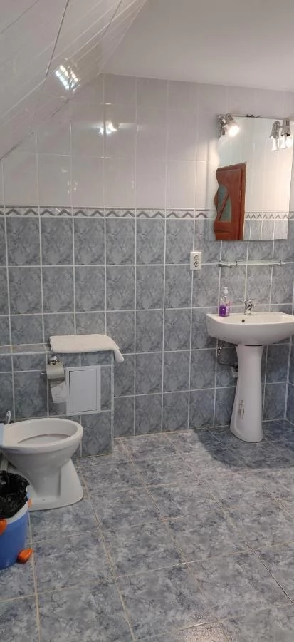 Viștea Cazare | Casă de oaspeți (K1454-11) Imaginea poate fi supusă drepturilor de autor. Se recomandă contactarea titularului drepturilor. Viștea Cazare | Casă de oaspeți (K1454-11) Imaginea poate fi supusă drepturilor de autor. Se recomandă contactarea titularului drepturilor.