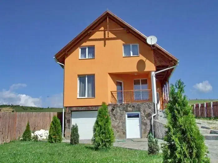 Odorheiu Secuiesc Cazare | Pensiune (K0174-29) Imaginea poate fi supusă drepturilor de autor. Se recomandă contactarea titularului drepturilor. Odorheiu Secuiesc Cazare | Pensiune (K0174-29) Imaginea poate fi supusă drepturilor de autor. Se recomandă contactarea titularului drepturilor.