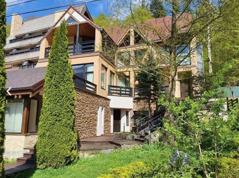 Bușteni Szállás | Panzió (K1445-80) A kép szerzői jogvédelem alatt állhat. Javasolt a kapcsolatfelvétel a jog tulajdonossal.