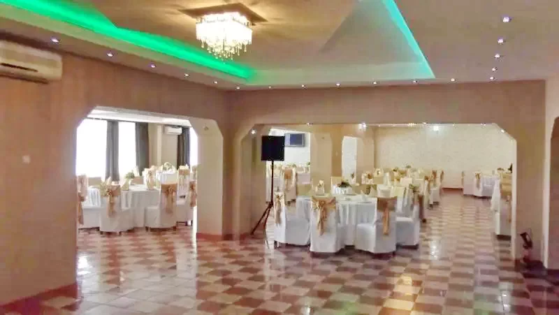 Szakállasfalva Szállás | Motel (K1062-6) A kép szerzői jogvédelem alatt állhat. Javasolt a kapcsolatfelvétel a jog tulajdonossal. Szakállasfalva Szállás | Motel (K1062-6) A kép szerzői jogvédelem alatt állhat. Javasolt a kapcsolatfelvétel a jog tulajdonossal.