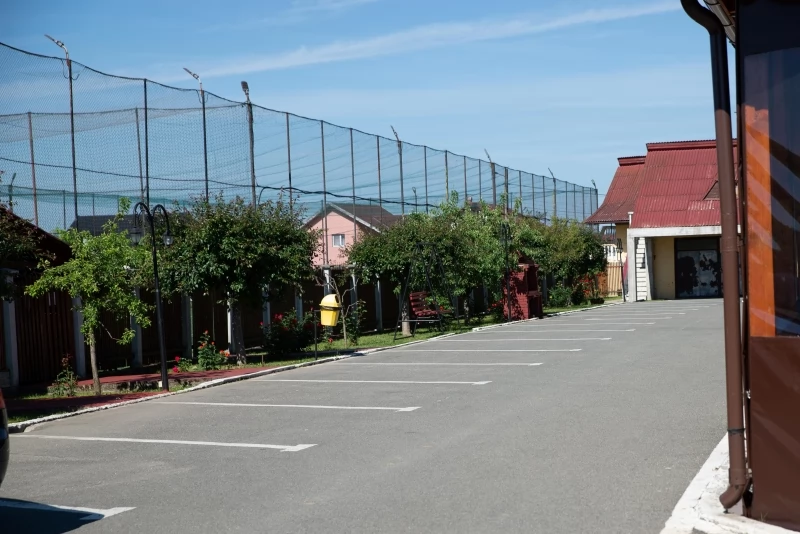 Szakállasfalva Szállás | Motel (K1062-22) A kép szerzői jogvédelem alatt állhat. Javasolt a kapcsolatfelvétel a jog tulajdonossal. Szakállasfalva Szállás | Motel (K1062-22) A kép szerzői jogvédelem alatt állhat. Javasolt a kapcsolatfelvétel a jog tulajdonossal.