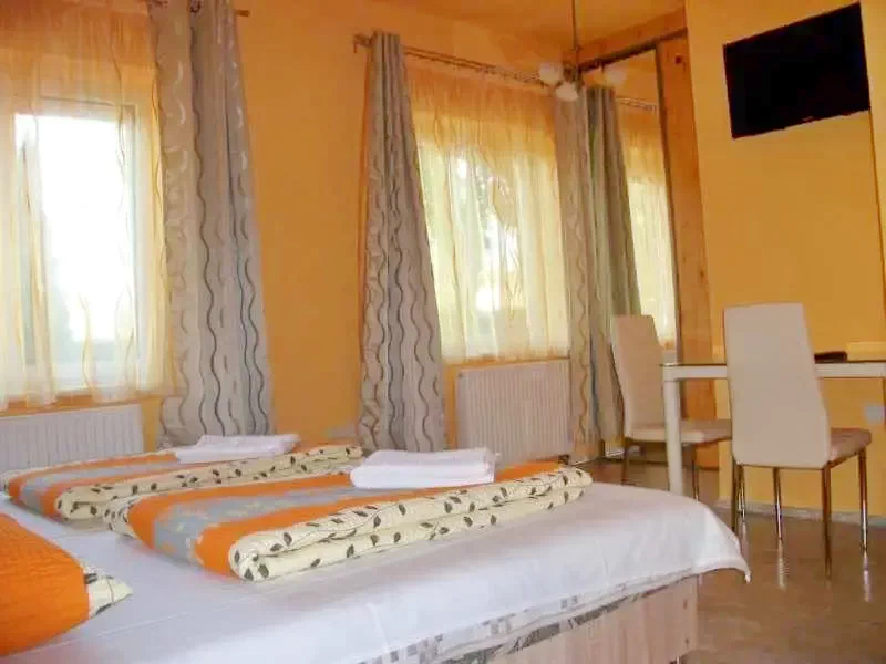 Miskolc Szállás | Vendégház (K0863-11) A kép szerzői jogvédelem alatt állhat. Javasolt a kapcsolatfelvétel a jog tulajdonossal. Miskolc Szállás | Vendégház (K0863-11) A kép szerzői jogvédelem alatt állhat. Javasolt a kapcsolatfelvétel a jog tulajdonossal.