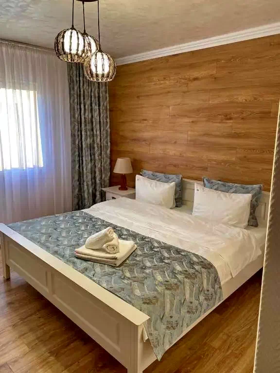 Crișan Cazare | Pensiune (K1336-25) Imaginea poate fi supusă drepturilor de autor. Se recomandă contactarea titularului drepturilor. Crișan Cazare | Pensiune (K1336-25) Imaginea poate fi supusă drepturilor de autor. Se recomandă contactarea titularului drepturilor.