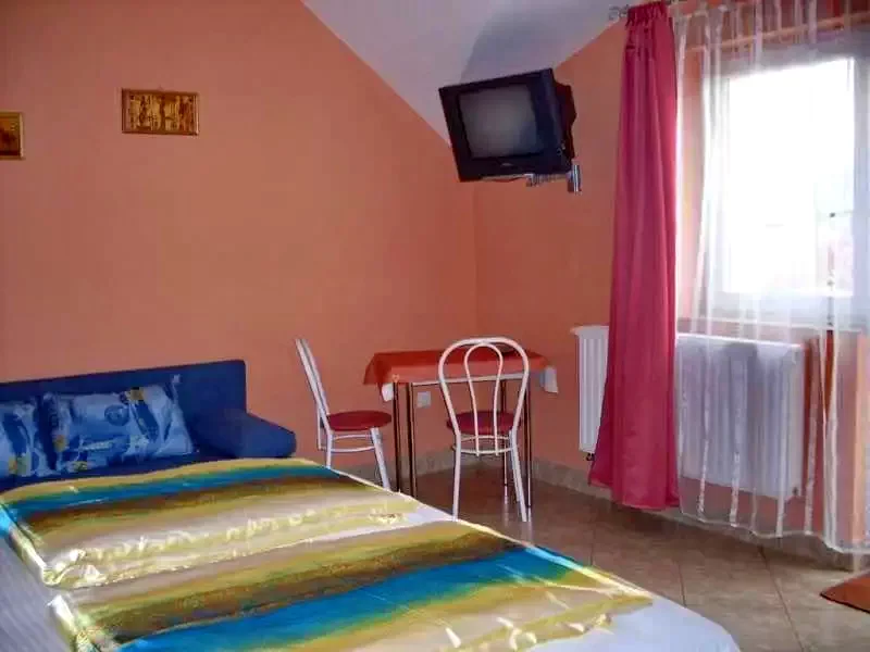 Miskolc Szállás | Vendégház (K0862-7) A kép szerzői jogvédelem alatt állhat. Javasolt a kapcsolatfelvétel a jog tulajdonossal. Miskolc Szállás | Vendégház (K0862-7) A kép szerzői jogvédelem alatt állhat. Javasolt a kapcsolatfelvétel a jog tulajdonossal.