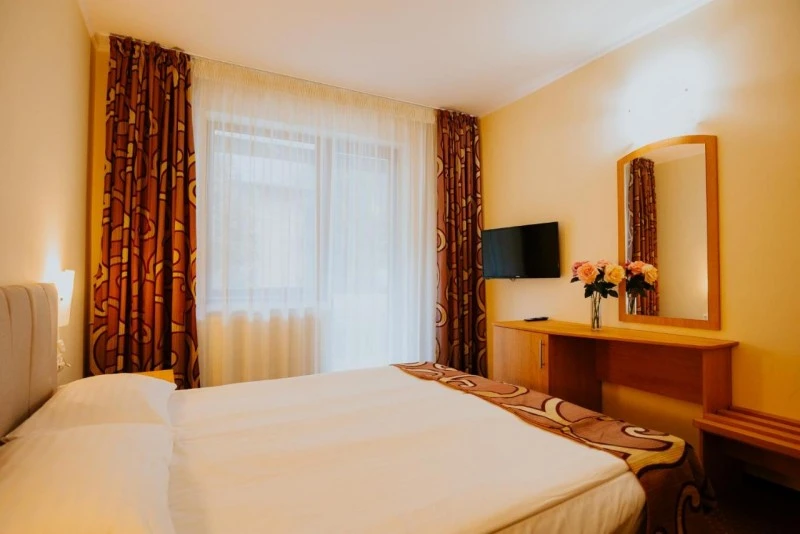 Băile Tușnad Cazare | Hotel** (K1536-7) Imaginea poate fi supusă drepturilor de autor. Se recomandă contactarea titularului drepturilor. Băile Tușnad Cazare | Hotel** (K1536-7) Imaginea poate fi supusă drepturilor de autor. Se recomandă contactarea titularului drepturilor.