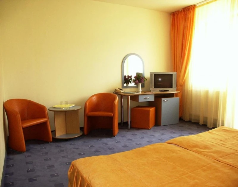 Băile Tușnad Cazare | Hotel** (K1536-8) Imaginea poate fi supusă drepturilor de autor. Se recomandă contactarea titularului drepturilor. Băile Tușnad Cazare | Hotel** (K1536-8) Imaginea poate fi supusă drepturilor de autor. Se recomandă contactarea titularului drepturilor.