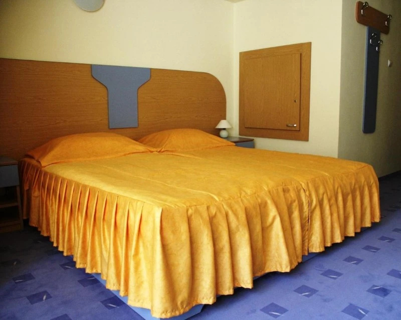 Băile Tușnad Cazare | Hotel** (K1536-10) Imaginea poate fi supusă drepturilor de autor. Se recomandă contactarea titularului drepturilor. Băile Tușnad Cazare | Hotel** (K1536-10) Imaginea poate fi supusă drepturilor de autor. Se recomandă contactarea titularului drepturilor.
