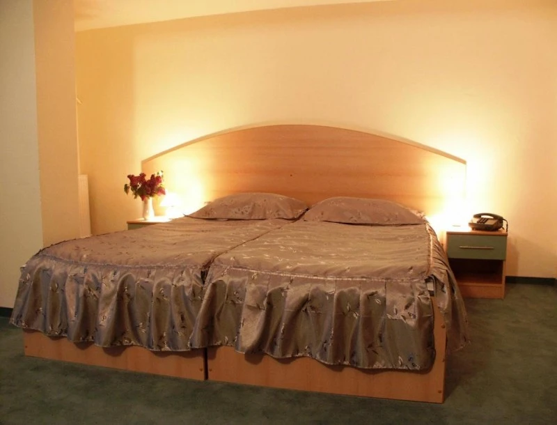 Băile Tușnad Cazare | Hotel** (K1536-12) Imaginea poate fi supusă drepturilor de autor. Se recomandă contactarea titularului drepturilor. Băile Tușnad Cazare | Hotel** (K1536-12) Imaginea poate fi supusă drepturilor de autor. Se recomandă contactarea titularului drepturilor.