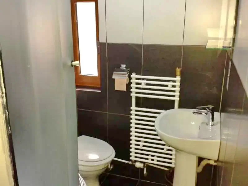 Cazare Padiș - Cabana Scărița | Padiș - Scărița Kabana. Imaginea poate fi supusă drepturilor de autor. Se recomandă contactarea titularului drepturilor.