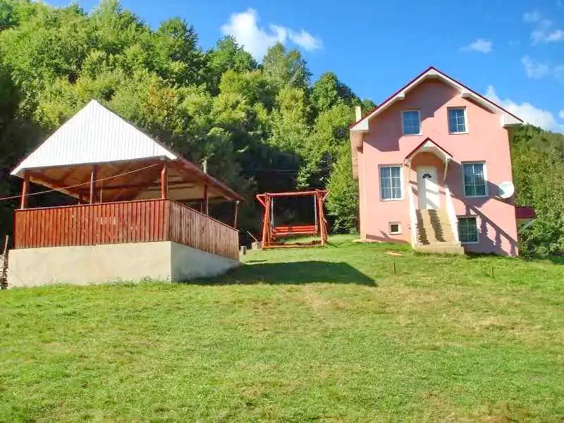 Valea Boga Cazare | Cabană (K0188-25) Imaginea poate fi supusă drepturilor de autor. Se recomandă contactarea titularului drepturilor.