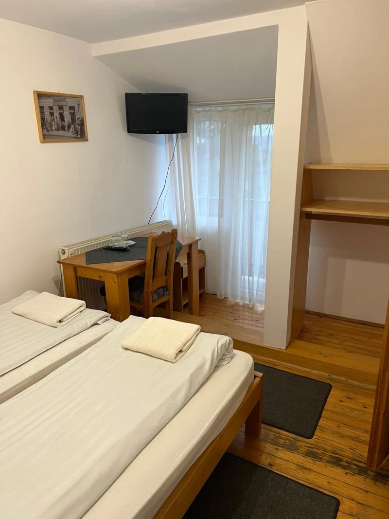 Odorheiu Secuiesc Cazare | Pensiune (K0091-27) Imaginea poate fi supusă drepturilor de autor. Se recomandă contactarea titularului drepturilor.