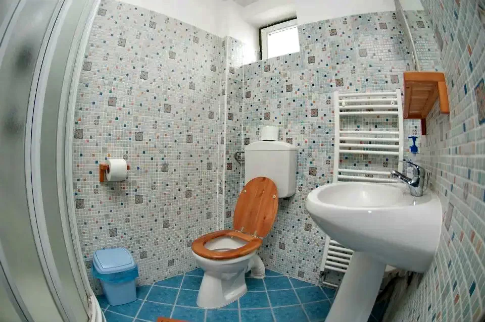 Harghita Madaras Cazare | Pensiune (K0740-3) Imaginea poate fi supusă drepturilor de autor. Se recomandă contactarea titularului drepturilor.