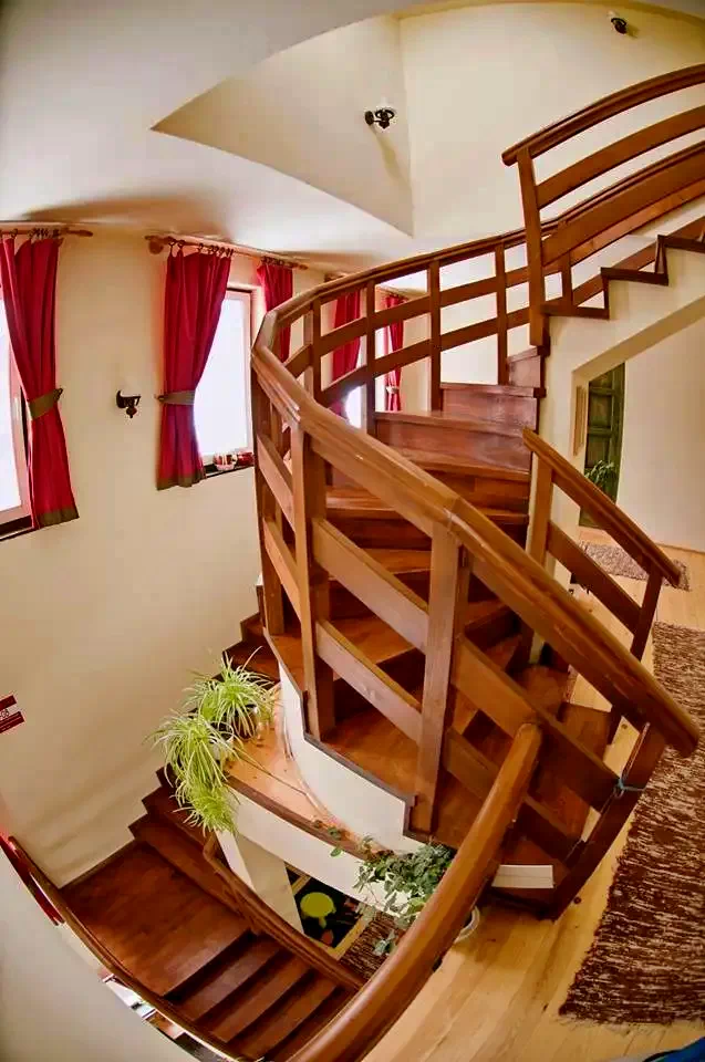 Harghita Madaras Cazare | Pensiune (K0740-9) Imaginea poate fi supusă drepturilor de autor. Se recomandă contactarea titularului drepturilor.