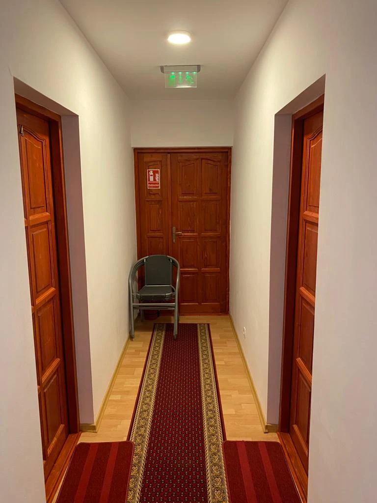 Praid Cazare | Casă de oaspeți (K1512-20) Imaginea poate fi supusă drepturilor de autor. Se recomandă contactarea titularului drepturilor. Praid Cazare | Casă de oaspeți (K1512-20) Imaginea poate fi supusă drepturilor de autor. Se recomandă contactarea titularului drepturilor.