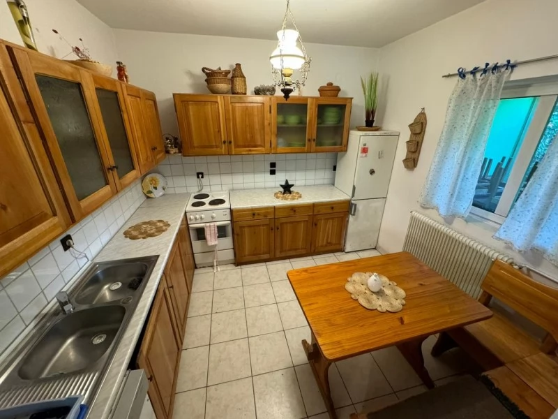 Cristuru Secuiesc Cazare | Cabană (K1507-51) Imaginea poate fi supusă drepturilor de autor. Se recomandă contactarea titularului drepturilor. Cristuru Secuiesc Cazare | Cabană (K1507-51) Imaginea poate fi supusă drepturilor de autor. Se recomandă contactarea titularului drepturilor.