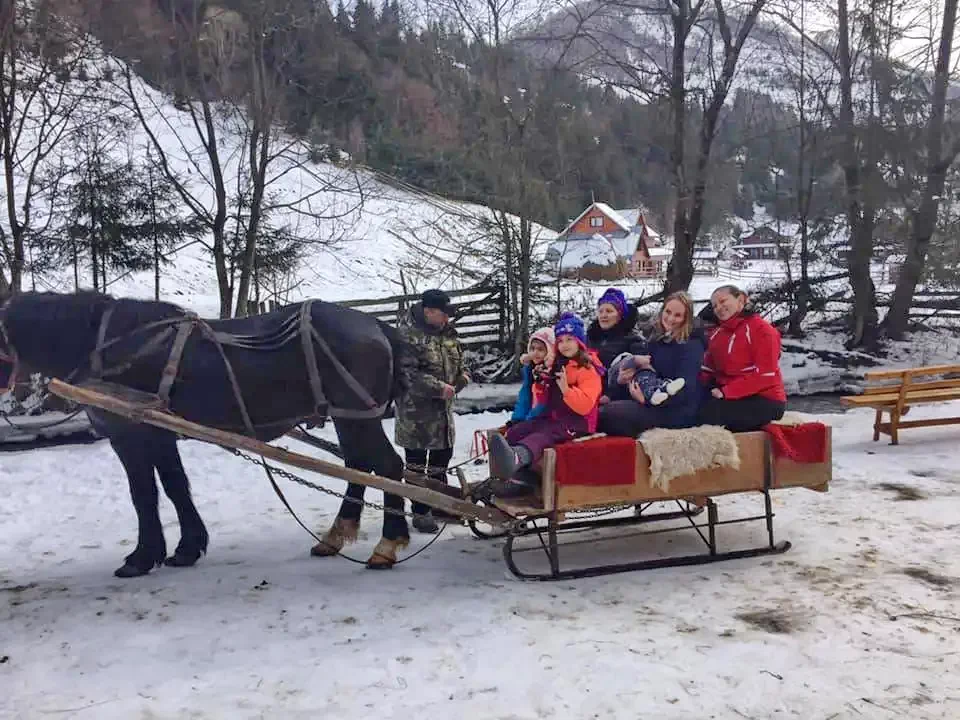 Rucăr Cazare | Casă de oaspeți (K0125-57) Imaginea poate fi supusă drepturilor de autor. Se recomandă contactarea titularului drepturilor. Rucăr Cazare | Casă de oaspeți (K0125-57) Imaginea poate fi supusă drepturilor de autor. Se recomandă contactarea titularului drepturilor.