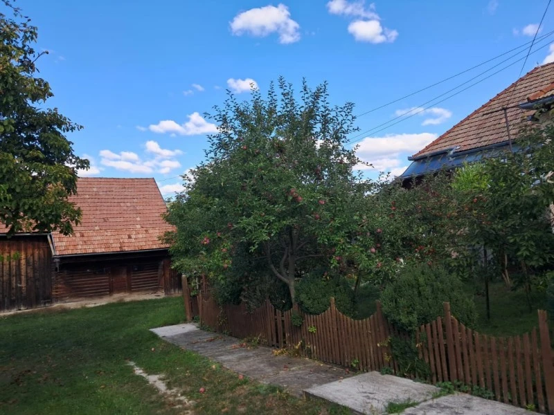 Korond Szállás | Vendégház (K1616-16) A kép szerzői jogvédelem alatt állhat. Javasolt a kapcsolatfelvétel a jog tulajdonossal. Korond Szállás | Vendégház (K1616-16) A kép szerzői jogvédelem alatt állhat. Javasolt a kapcsolatfelvétel a jog tulajdonossal.