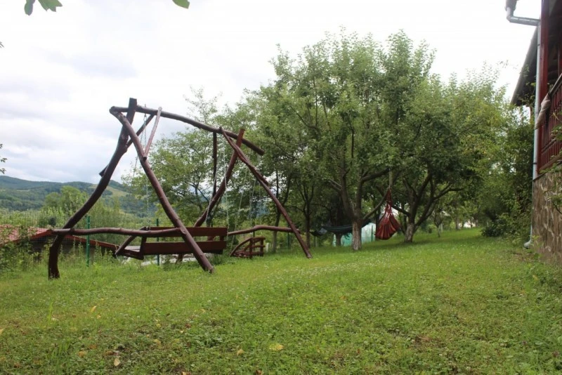 Sovata Cazare | Casă de oaspeți (K1570-51) Imaginea poate fi supusă drepturilor de autor. Se recomandă contactarea titularului drepturilor.