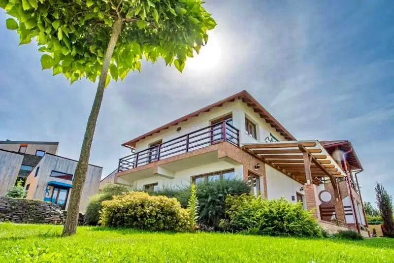 Odorheiu Secuiesc Cazare | Pensiune (K0344-7) Imaginea poate fi supusă drepturilor de autor. Se recomandă contactarea titularului drepturilor. Odorheiu Secuiesc Cazare | Pensiune (K0344-7) Imaginea poate fi supusă drepturilor de autor. Se recomandă contactarea titularului drepturilor.