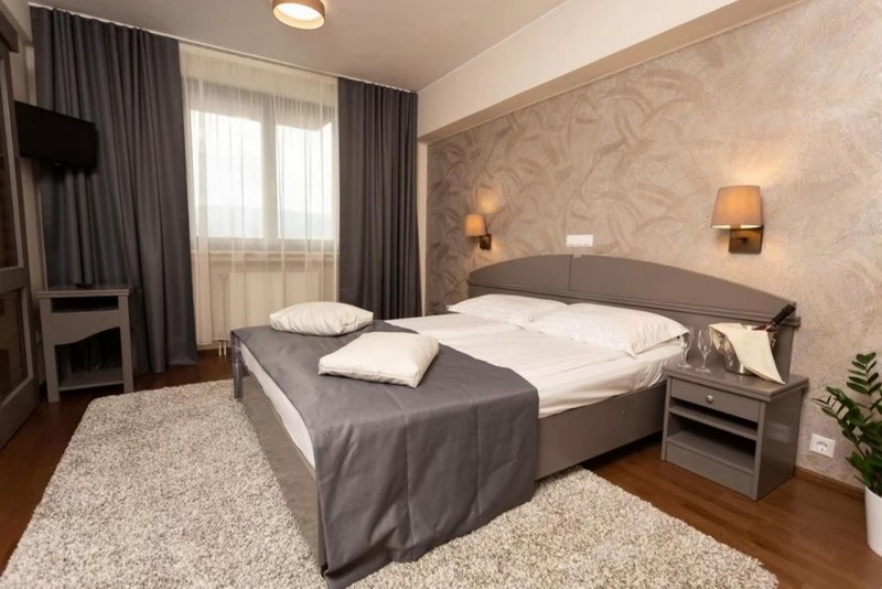 Cazare Miercurea Ciuc - Hotelul Fenyő*** | Csíkszereda - Fenyő Hotel ***  . Imaginea poate fi supusă drepturilor de autor. Se recomandă contactarea titularului drepturilor.