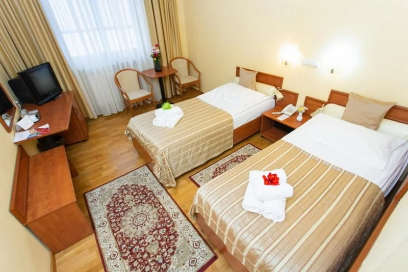 Cazare Miercurea Ciuc - Hotelul Fenyő*** | Csíkszereda - Fenyő Hotel ***  . Imaginea poate fi supusă drepturilor de autor. Se recomandă contactarea titularului drepturilor.